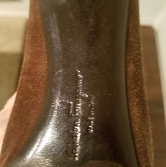 Boots - Picture 7 of 8